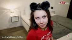 Jouer La gattina di raso scopa forte come una matta come le piace