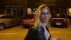 Play the blonde route girl gets fucked from her feet at night