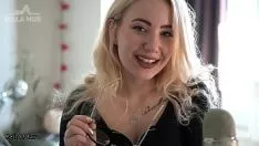 Reproduzir Ela chupa pau e fala em romeno pornô Romênia