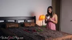 Filme Xxx Cu Bunaciuni Iubitul Ii Face Cadouri Si Amantul O Fute