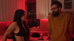 Reproduzir Latina Teen Fica Safada com Porn King na Colômbia