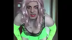 Redare Fantezia de umilire plină de pis al lui Sissy - Video de casă real amator