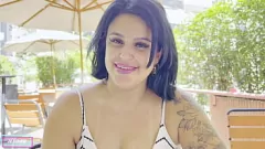 Reproducir La puma Vivi Campos se ensucia después de usar un juguete sexual