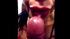 Abspielen Das Interview mit einer reifen Latina-Prostituierten wird mit Squirt heiß