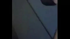 Jouer Cumming sur les pieds de brune chaude - Lukas Zaad & Nicoly Mattos